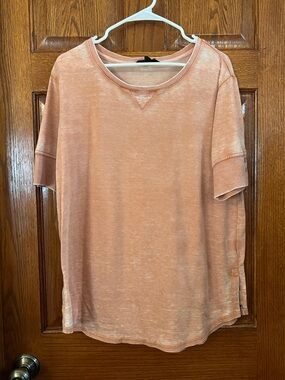 Jane And Delaney L Pullover Short Sleeve Top Terra Cotta Orange Button Detail